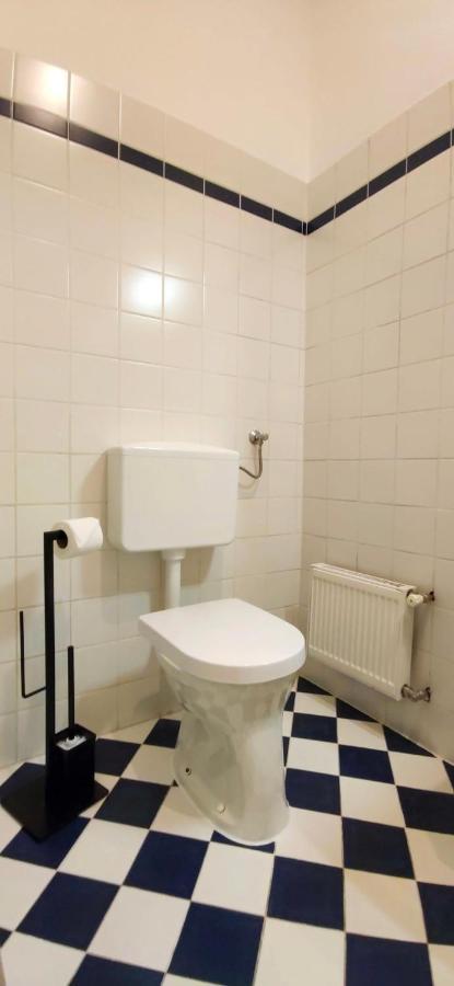 Highlight Apartment St Charles Church Вена Экстерьер фото